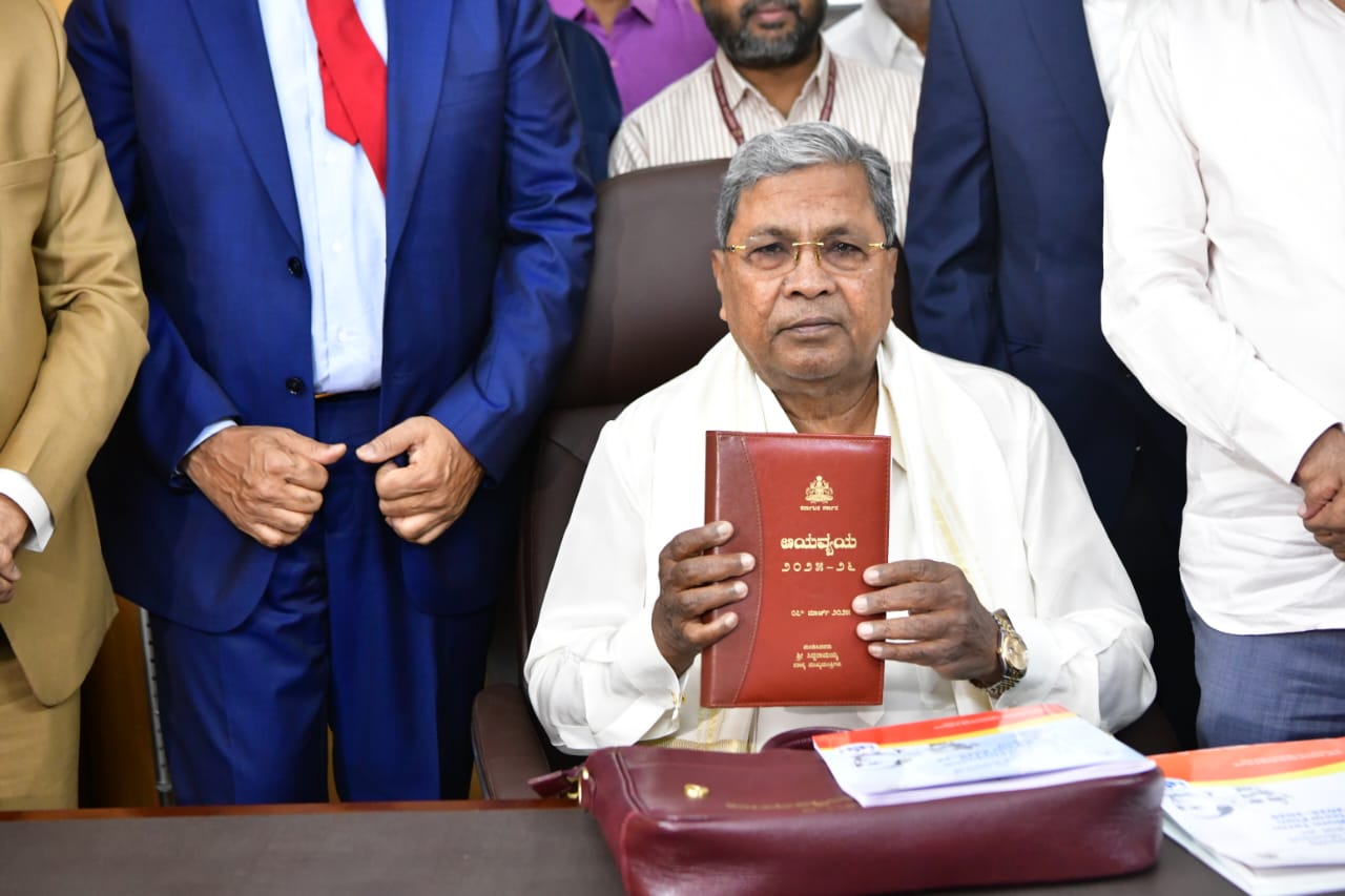 ರೈತರ ಬಡ್ಡಿ ಮನ್ನಾ ಮಾಡಿದ್ರೆ ಸಾಕಾ? – ಹಲಾಲ್ ಲೆಕ್ಕ.. ಮುಸ್ಲಿಂ ಓಲೈಕೆನಾ?