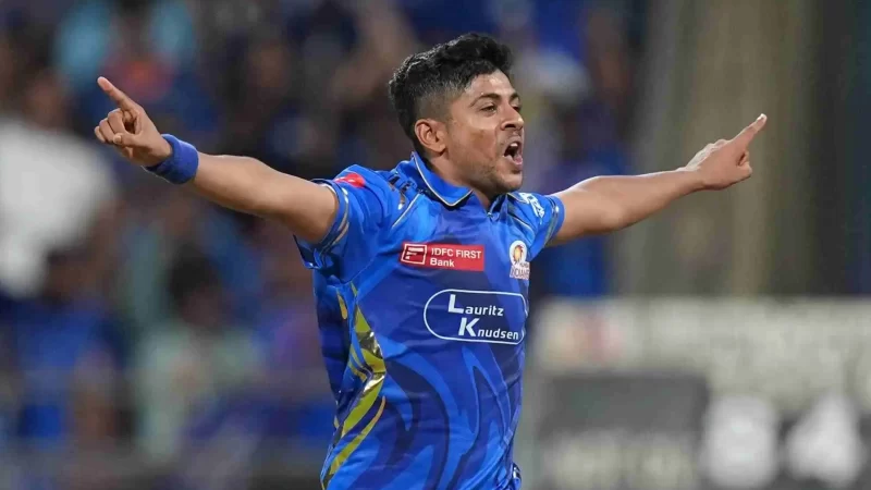 MI ಬತ್ತಳಿಕೆಯಲ್ಲಿ ಯಂಗ್ ಗನ್-  ಎಂಟ್ರಿಯಲ್ಲೇ 4 ವಿಕೆಟ್ ಉಡೀಸ್ಭುವಿ, ಬುಮ್ರಾಗಿಂತ ಅಶ್ವನಿ ಬೆಸ್ಟ್