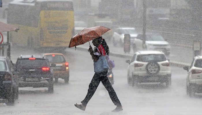 ರಾಜ್ಯದಲ್ಲಿ ವರುಣನ ಆರ್ಭಟ – ಕರ್ನಾಟಕದ ಕರಾವಳಿ, ದಕ್ಷಿಣ ಒಳನಾಡಿನಲ್ಲಿ ಧಾರಾಕಾರ ಮಳೆ ಸಾಧ್ಯತೆ