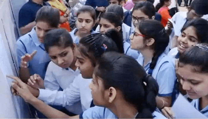 ಎಸ್ಎಸ್ಎಲ್ಸಿ ಫಲಿತಾಂಶ – ಕರಾವಳಿಯೇ ಕಿಂಗ್, ಟಾಪ್-3 ಸ್ಥಾನ ಪಡೆದ ಕರಾವಳಿ ಜಿಲ್ಲೆಗಳು!