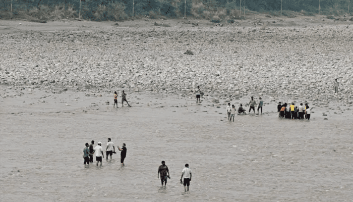 ಪಾಕಿಸ್ತಾನದ ಬುಡಕ್ಕೆ `ಜಲ’ಬಾಂಬ್ – ಭಾರತದಿಂದ ಪಾಕ್ಗೆ ಹರಿಯೋ ನದಿಗಳ ನೀರು ಸಂಪೂರ್ಣ ಬಂದ್