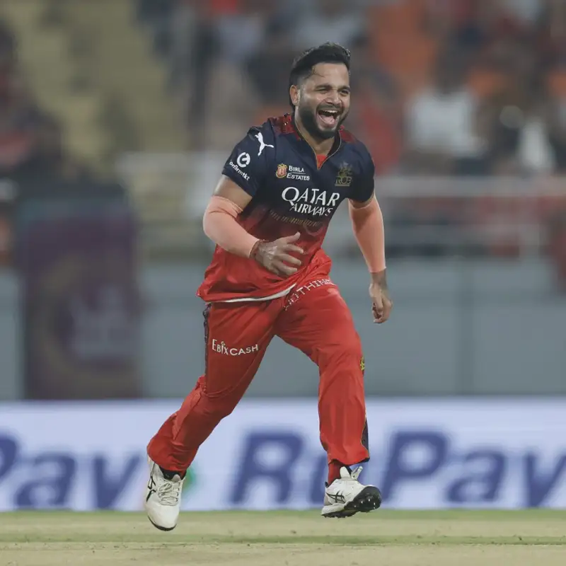 ವೇಸ್ಟ್ ಅಲ್ಲ ಬೆಸ್ಟ್ ಬೌಲರ್ – ಕೈಹಿಡಿದ RCBಗೆ ವಿಕೆಟ್ಗಳ ಗಿಫ್ಟ್ಹೇಗಿರುತ್ತೆ ಸುಯಾಶ್ ಫೈನಲ್ ಫೈಟ್?