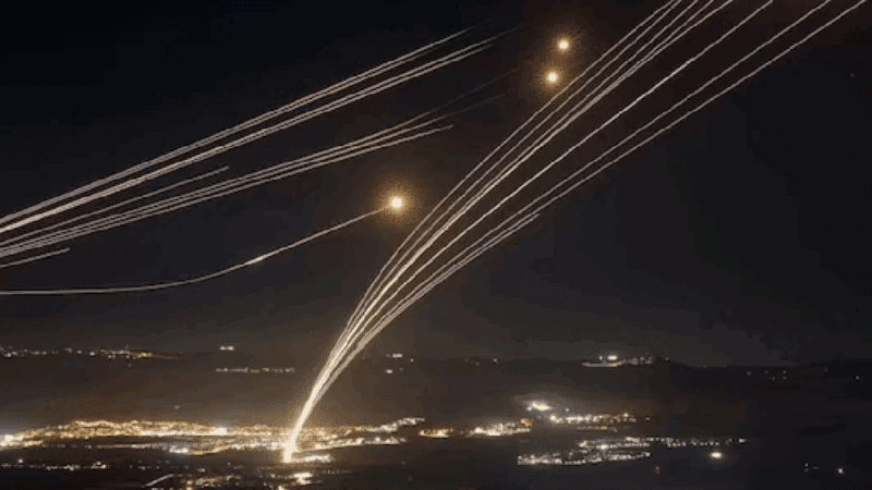 ಭಾರತ ಮತ್ತು ಪಾಕ್ ನಡುವೆ ಯುದ್ಧ ಶುರು?- ಭಾರತದ ದಾಳಿಗೆ ಕಂಗೆಟ್ಟ ಶತ್ರುದೇಶ