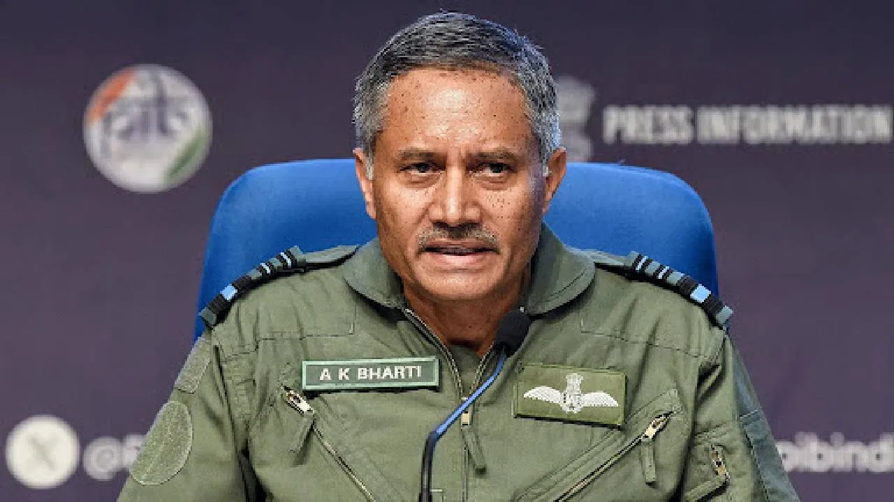 ಬಾಲ ಬಿಚ್ಚಿದ್ರೆ ಎಂಥಾ ಪರಿಸ್ಥಿತಿ ನಿಭಾಯಿಸಲೂ ಸಿದ್ಧ – ಪಾಕಿಸ್ತಾನಕ್ಕೆ ಭಾರತೀಯ ಸೇನಾಧಿಕಾರಿಗಳ ಎಚ್ಚರಿಕೆ