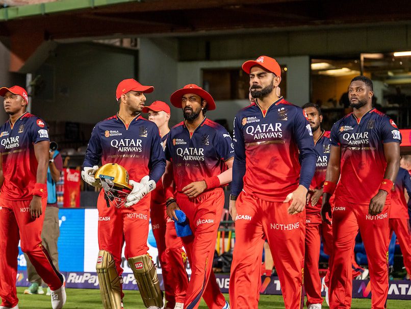 ಫಿಫ್ಫಿ, ಪಂದ್ಯಶ್ರೇಷ್ಠದಲ್ಲೂ RCB ಚರಿತ್ರೆ – 14 ಮ್ಯಾಚ್.. 10 ವಿನ್.. ದಾಖಲೆಗಳೆಷ್ಟು?ಅರ್ಧಶತಕ ಸಿಡಿಸಿ ಮೆರೆದವರು ಯಾರು?
