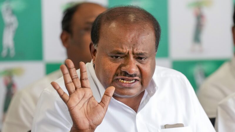 2,000 ಕೋಟಿ ವೆಚ್ಚ  ದೇಶದಲ್ಲಿ 72,000 ಸಾರ್ವಜನಿಕ ಚಾರ್ಜಿಂಗ್ ಸ್ಟೇಷನ್ : ಹೆಚ್‌ಡಿ ಕುಮಾರಸ್ವಾಮಿ