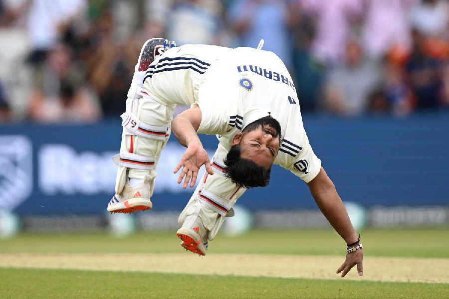 ವಿದೇಶಿ ಪಿಚ್‌ನಲ್ಲಿ ಪಂತ್ ಶತಕ ಸಿಡಿಸಿದ್ರೆ, ಭಾರತಕ್ಕೆ ಸೋಲು ಖಚಿತನಾ?ಪಲ್ಟಿ ಹೊಡೆದ್ರೆ ಉಲ್ಟಾ ಹೊಡೆಯುತ್ತಾ?