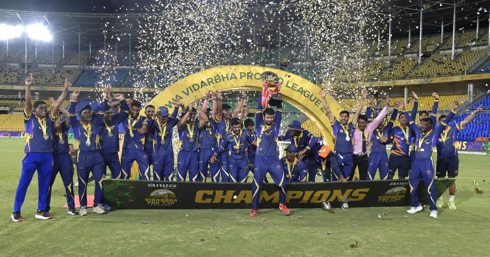 IPL ಆಯ್ತು.. ಈಗ ವಿದರ್ಭ ಟ್ರೋಫಿ – ಚಾನ್ಸ್ಗಾಗಿ ಜಿದ್ದಿಗೆ ಬಿದ್ರಾ ಜಿತೇಶ್ ?RCB ಹುಡುಗನ ಕಡೆ BCCI ಕಣ್ಣು?