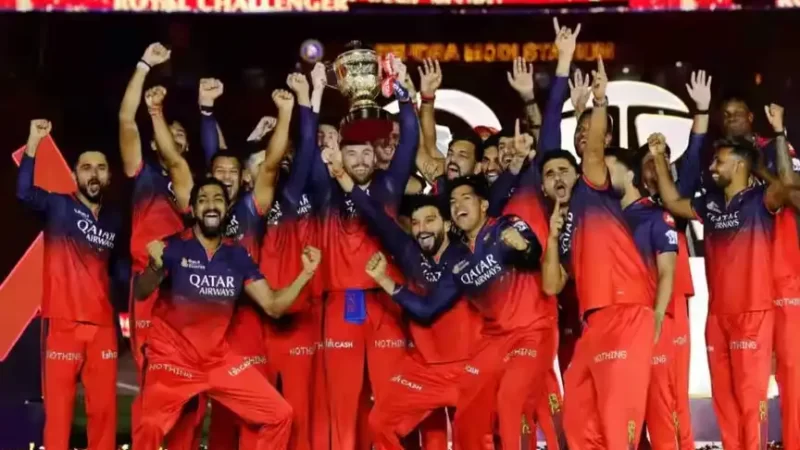 2026ರ ಐಪಿಎಲ್ ಗೆ RCBಯಲ್ಲೂ ಬಾರೀ ಬದಲಾವಣೆ – ಮೂವರು ಆಟಗಾರರು ತಂಡದಿಂದ ರಿಲೀಸ್?