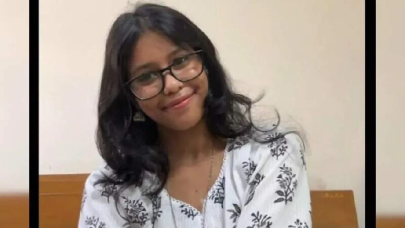 ರಾಷ್ಟ್ರ ರಾಜಧಾನಿಯನ್ನ ಬೆಚ್ಚಿ ಬೀಳಿಸಿದ ಯೋಧನ ಪುತ್ರಿ ಸಾ*ವು- ಕೊ*ಲೆನಾ? ಆತ್ಮ*ಹತ್ಯೆನಾ?ದೆಹಲಿ ಸಿಎಂಗೂ ತಲೆನೋವು ತಂದಿದ್ದೇಕೆ?