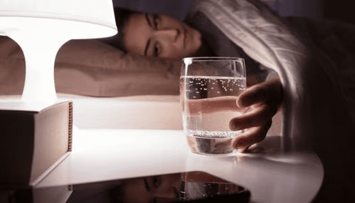 ರಾತ್ರಿ ವೇಳೆ ಪದೇ ಪದೆ ಬಾಯಾರಿಕೆ ಆಗುತ್ತಾ? – ಹಾಗಾದ್ರೆ ಈ ಸಮಸ್ಯೆ ಕಾಡೋದು ಫಿಕ್ಸ್‌!