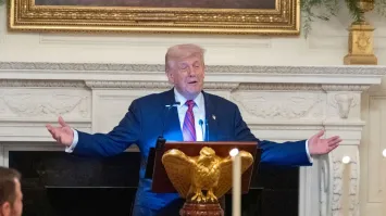 5 ಯುದ್ಧ ವಿಮಾನ ಹೊಡೆದುರುಳಿಸಿ, ವ್ಯಾಪಾರ ಬೆದರಿಕೆ ಹಾಕಿ ಭಾರತ Vs ಪಾಕ್ ಯುದ್ಧ ನಿಲ್ಲಿಸಿದ್ದೇನೆ – ಟ್ರಂಪ್