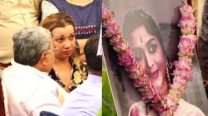 ದೇವ ಸುಂದರಿಗೆ ಸಕಲ ಸರ್ಕಾರಿ ಗೌರವ – ಅಭಿನಯ ಸರಸ್ವತಿ ಅಂತ್ಯಕ್ರಿಯೆಗೆ ಜಿಲ್ಲಾಡಳಿತದಿಂದ ಸಿದ್ಧತೆ