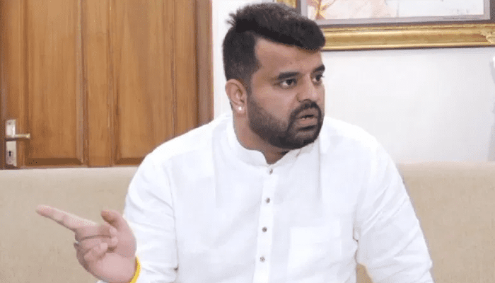 ಜೀವಾವಧಿ ಶಿಕ್ಷೆ ಬೆನ್ನಲ್ಲೇ ಮಾನಸಿಕವಾಗಿ ಕುಗ್ಗಿದ ಪ್ರಜ್ವಲ್‌ ರೇವಣ್ಣ! – ಜೈಲಿನಲ್ಲೇ ಕೌನ್ಸಿಲಿಂಗ್!