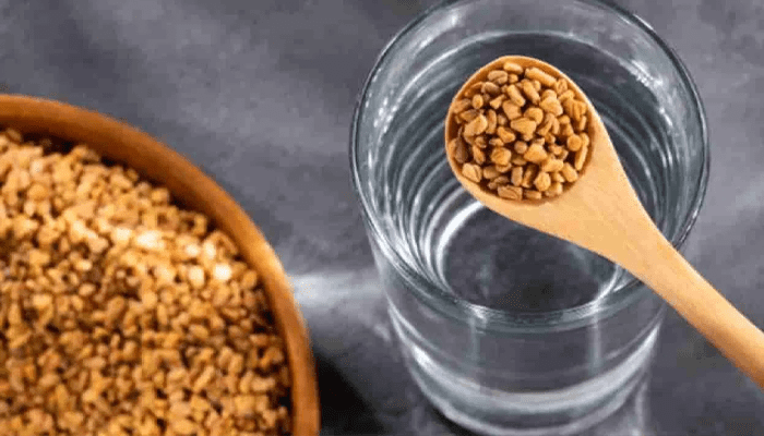 ಮೆಂತ್ಯ ಕಾಳಿನ ನೀರು ಪ್ರತಿದಿನ ಕುಡಿದ್ರೆ ಇಷ್ಟೆಲ್ಲಾ ಲಾಭ! – ತೂಕ ನಿಯಂತ್ರದ ಜೊತೆಗೆ ಹೃದಯಕ್ಕೂ ಒಳ್ಳೆಯದು!  