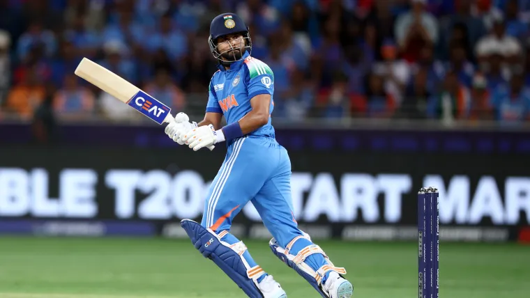 ಬಿಸಿಸಿಐ EGOಗೆ ಶ್ರೇಯಸ್ ಬಲಿಪಶು – ODI, IPL ರನ್ ಮಳೆಗರೆದ್ರೂ ಮೋಸKKR ಕಿರಿಕ್ ಗೆ ಗಂಭೀರ್ ಜಿದ್ದು ಸಾಧಿಸಿದ್ರಾ?