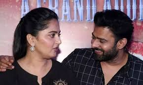ಎಂಟು ವರ್ಷಗಳ ಬಳಿಕ ಜೊತೆಯಾದ ಪ್ರಭಾಸ್-ಅನುಷ್ಕಾ  – ಹಿಟ್ ಜೋಡಿ ಜೊತೆಯಾಗಿದ್ದು ಸಿನಿಮಾದಲ್ಲಿ ಅಲ್ಲ..!