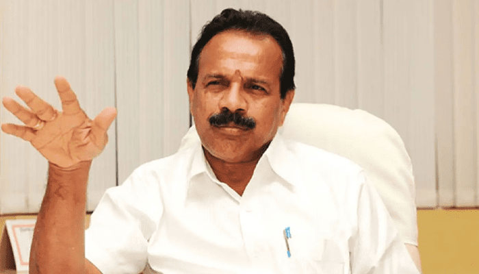 ಡಿ.ವಿ ಸದಾನಂದ ಗೌಡ ಬ್ಯಾಂಕ್‌ ಅಕೌಂಟ್‌ ಹ್ಯಾಕ್!‌ – ಲಕ್ಷ ಲಕ್ಷ ಕಳೆದುಕೊಂಡ ಮಾಜಿ ಸಿಎಂ