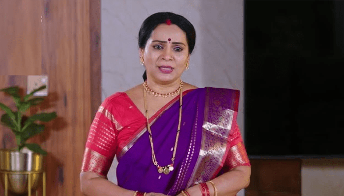 ಲಕ್ಷ್ಮೀ ನಿವಾಸದಲ್ಲಿ ನಟಿಗೆ ಅವಮಾನ.. ಸೀರಿಯಲ್‌ ವಿರುದ್ಧ ಸಿಟ್ಟಾದ ಅಂಜಲಿ!