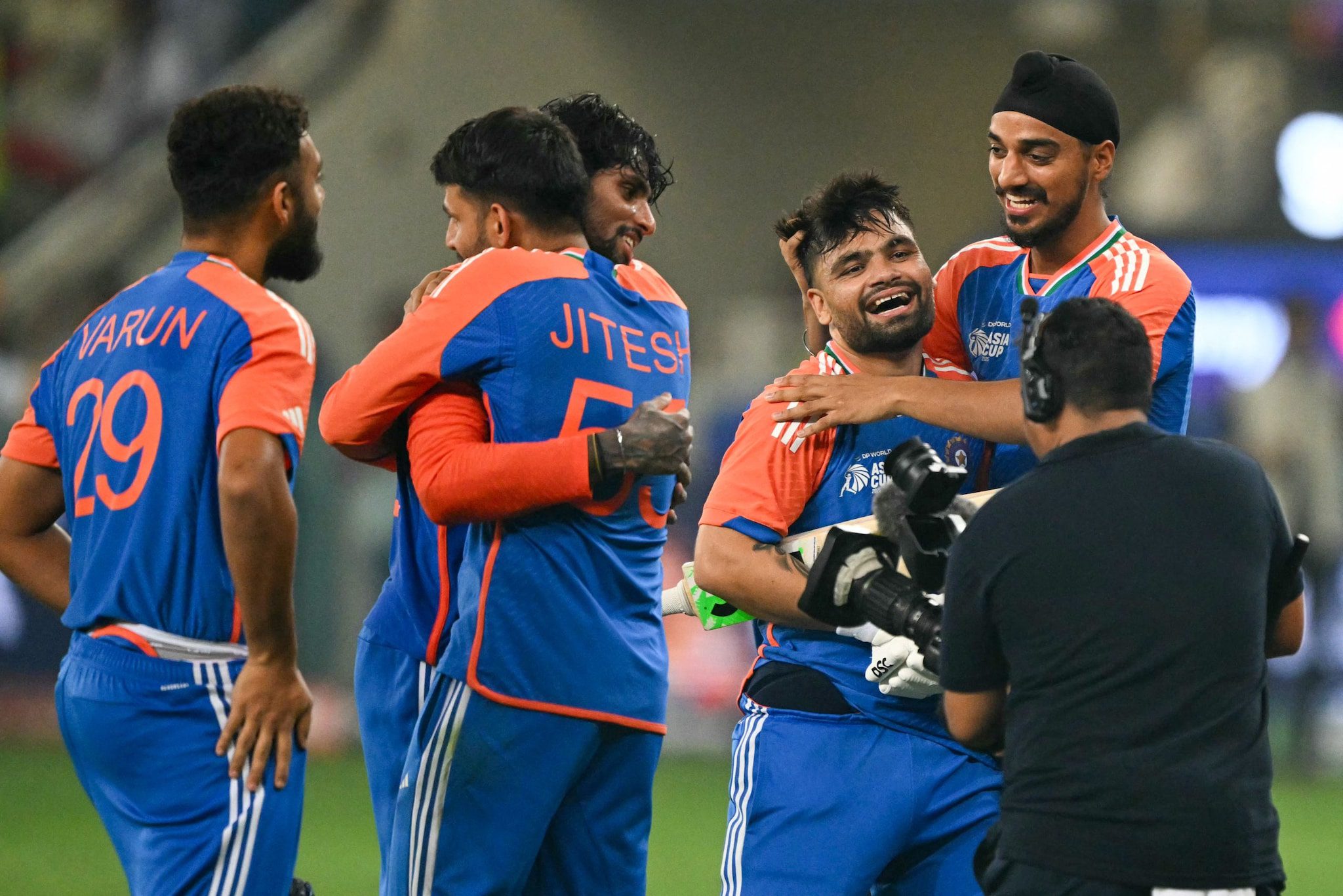 ಭಾರತಕ್ಕೆ ಏಷ್ಯಾಕಪ್ ‘ಸಿಂದೂರ’ – ಶತ್ರುದೇಶ ಪಾಕ್‌ನ ಬಗ್ಗು ಬಡಿದ ಟೀಂ ಇಂಡಿಯಾ