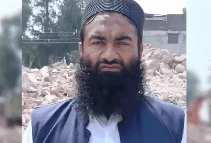 ಭಾರತ ಭಯೋತ್ಪಾದಕ ನೆಲೆ ಮೇಲೆ ದಾಳಿ ಮಾಡಿದ್ದು ನಿಜ – ಕಟ್ಟಡದ ಅವಶೇಷದ ಮಧ್ಯೆ ನಿಂತು ಸತ್ಯ ಒಪ್ಪಿಕೊಂಡ ಉ*ಗ್ರ