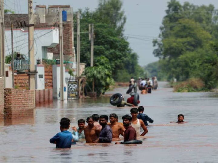 ಪಾಕಿಸ್ತಾನದಲ್ಲಿ ಮಳೆರಾಯನ ರುದ್ರ ನರ್ತನ –   854 ಸಾ*ವು, 1,100 ಕ್ಕೂ ಹೆಚ್ಚು ಜನಕ್ಕೆ ಗಾಯ
