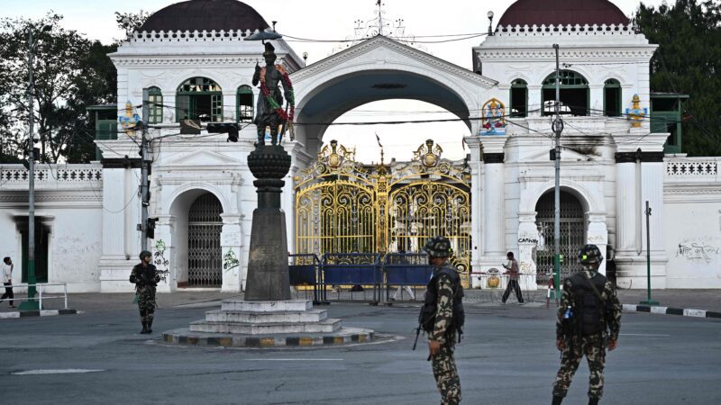 ಕರ್ಫ್ಯೂ, ನಿಷೇಧಾಜ್ಞೆ ವಾಪಸ್ –  ಸಹಜ ಸ್ಥಿತಿಯತ್ತ ಮರುಳುತ್ತಿರೋ ನೇಪಾಳ