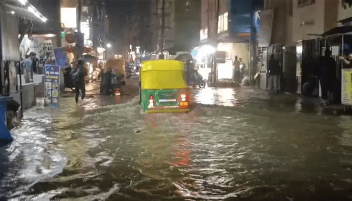 ಸಿಲಿಕಾನ್‌ ಸಿಟಿಯಲ್ಲಿ ವರುಣನ ಅಬ್ಬರ – ಮುಂದಿನ 3 ಗಂಟೆಗಳಲ್ಲಿ ಬೆಂಗಳೂರಿನಲ್ಲಿ ಭಾರಿ ಮಳೆ!