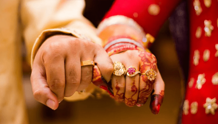 ಇಲ್ಲಿ ತಂದೆ ಜೊತೆಯೇ ಮಗಳ ಮದುವೆ! – ವಿಚಿತ್ರ ಪದ್ದತಿ ಎಲ್ಲಿದೆ ಗೊತ್ತಾ?