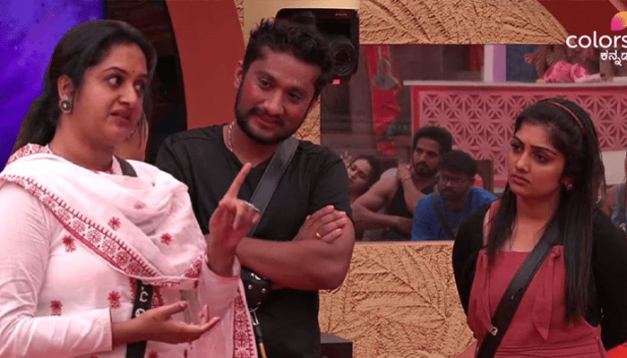 ಗಿಲ್ಲಿ, ಮಾಳುಗೆ ಮಲ್ಲಮ್ಮ ಕ್ಲಾಸ್.. ಮರ್ಯಾದೆಗಾಗಿ ಅಶ್ವಿನಿ ರಾಂಗ್‌ – BBKಗೆ ಮತ್ತೆ ಎಂಟ್ರಿ ಕೊಟ್ಟ ರಕ್ಷಿತಾ?