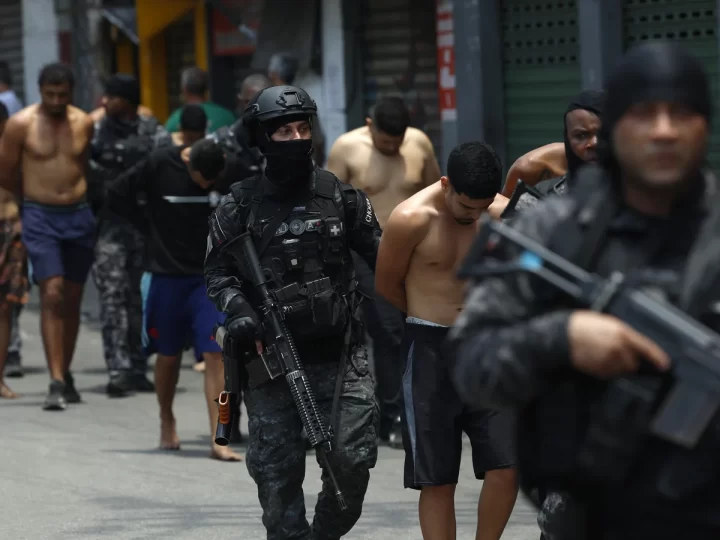 ಪೊಲೀಸರು ಹಾಗೂ ಡ್ರಗ್ ಮಾಫಿಯಾ  ನಡುವೆ ಫೈರಿಂಗ್ – 130 ಕ್ಕೂ ಅಧಿಕ ಸಾ*ವು!