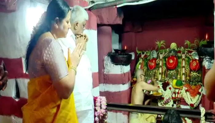 ಹಾಸನಾಂಬೆ ದರ್ಶನಕ್ಕೆ ಬಂದ ಹೆಚ್‌ಡಿ ರೇವಣ್ಣ ಕಾರು ತಡೆದ ಅಧಿಕಾರಿಗಳು!