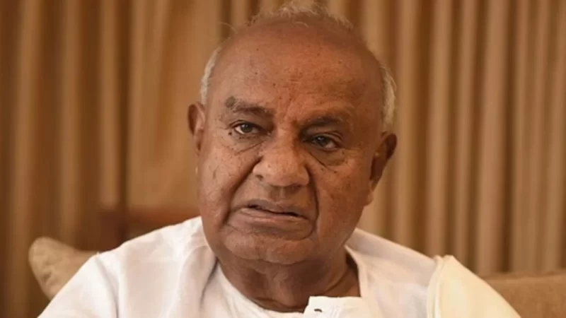 ಐದು ಗ್ಯಾರಂಟಿ  ಯೋಜನೆಗಳಿಂದಾಗಿ ರಾಜ್ಯದ ಆರ್ಥಿಕ ಸ್ಥಿತಿ ಹದಗೆಟ್ಟಿದೆ – ಮಾಜಿ ಪ್ರಧಾನಿ ಎಚ್‌ಡಿ ದೇವೇಗೌಡ 