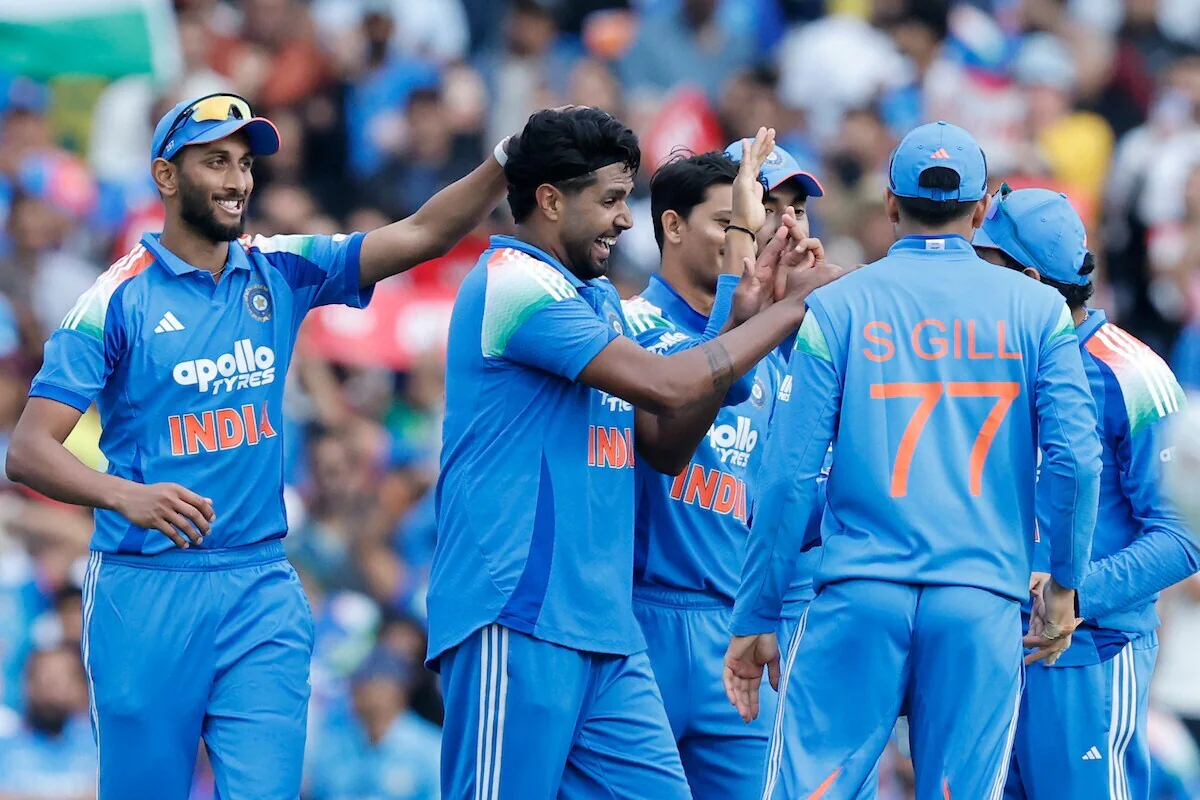 ಬೌಲಿಂಗ್ ನಲ್ಲಿ ಮಿಂಚಿದ ಟೀಂ ಇಂಡಿಯಾ – ಆಸ್ಟ್ರೇಲಿಯಾ ವಿರುದ್ಧ ಕೊನೇ ಮ್ಯಾಚ್ ಆದ್ರೂ ಗೆಲ್ತಾರಾ?