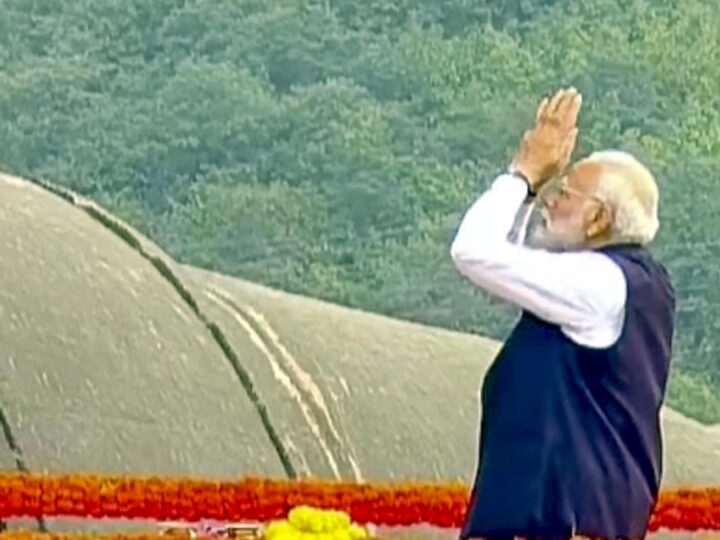 ಸರ್ದಾರ್ ವಲ್ಲಭಭಾಯಿ ಪಟೇಲ್ ಅವರ 150 ನೇ ಜನ್ಮ ದಿನಾಚರಣೆ – ಏಕತಾ ಪ್ರತಿಮೆಗೆ ಮೋದಿ ಪುಷ್ಪ ನಮನ