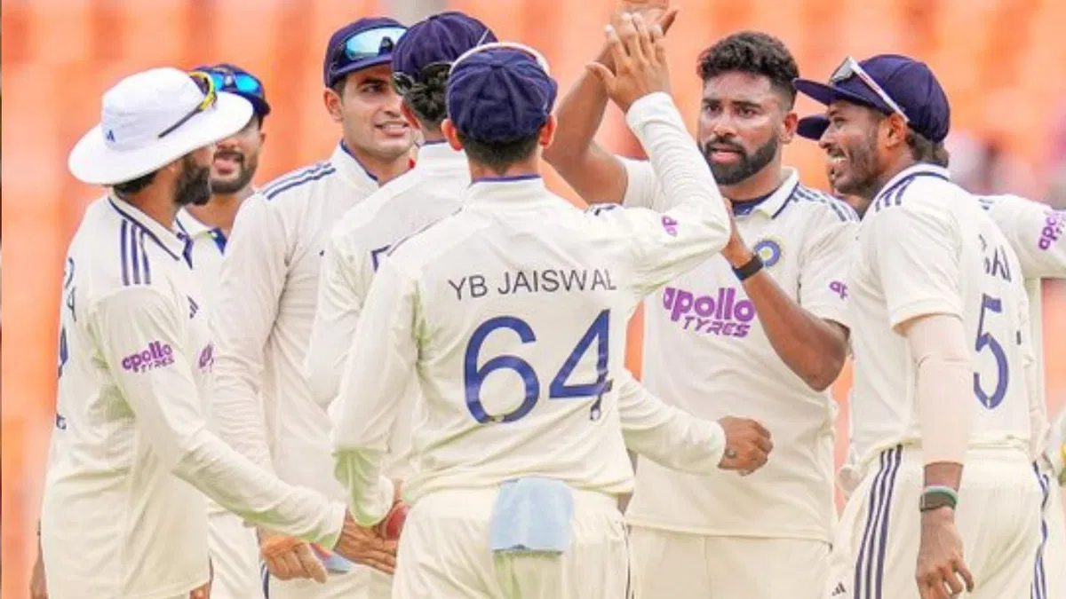 ವಿಂಡೀಸ್ ಬೆಂಡೆತ್ತಿದ DSP ಸಿರಾಜ್ – TESTನಲ್ಲಿ ಮತ್ತೆ ರಾಹುಲ್ PASSಫಸ್ಟ್ ಡೇ IND ಪವರ್ ಶೋ ಹೇಗಿತ್ತು?