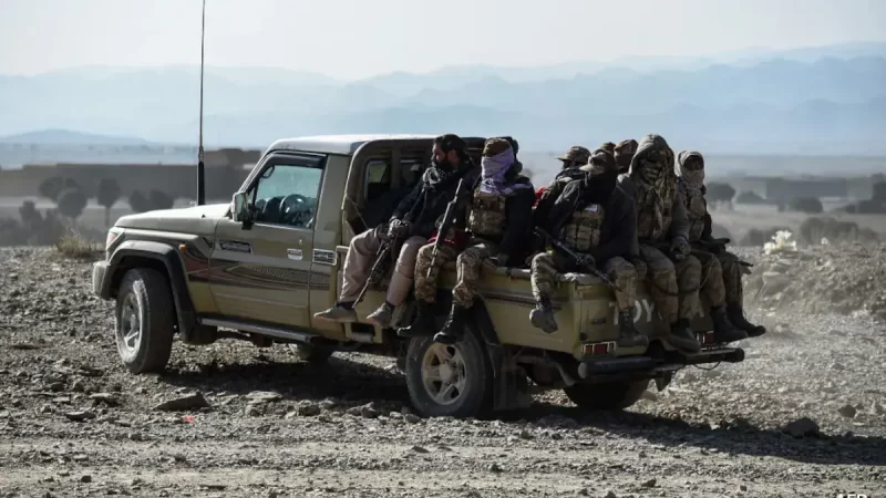 ಉಗ್ರರೊಂದಿಗಿನ ಘರ್ಷಣೆಯಲ್ಲಿ ಪಾಕಿಸ್ತಾನಿ ಸೇನಾ ಕ್ಯಾಪ್ಟನ್  ಸೇರಿ  7 ಸೈನಿಕರು ಸಾ*ವು