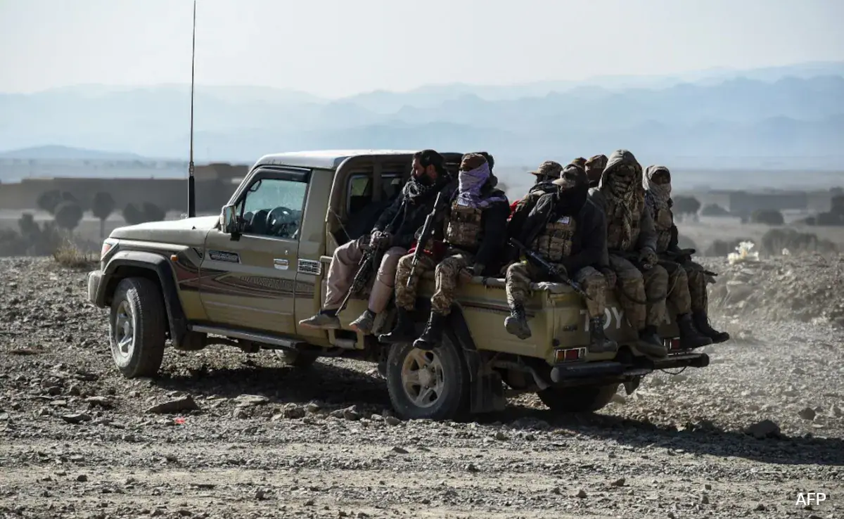 ಉಗ್ರರೊಂದಿಗಿನ ಘರ್ಷಣೆಯಲ್ಲಿ ಪಾಕಿಸ್ತಾನಿ ಸೇನಾ ಕ್ಯಾಪ್ಟನ್  ಸೇರಿ  7 ಸೈನಿಕರು ಸಾ*ವು