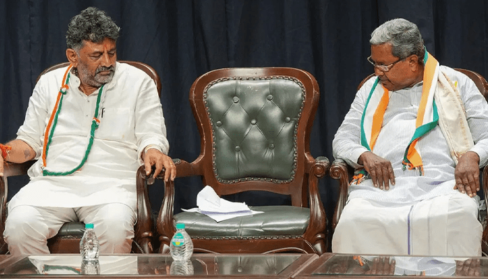 ರಾಜ್ಯದಲ್ಲಿ ಕುರ್ಚಿ ಕದನ – ಸಿಎಂ ತವರಿನಲ್ಲಿ ಡಿಕೆಶಿ ಪರ ಬ್ಯಾಟ್‌ ಬೀಸಿದ ಒಕ್ಕಲಿಗ ಸಂಘ!  