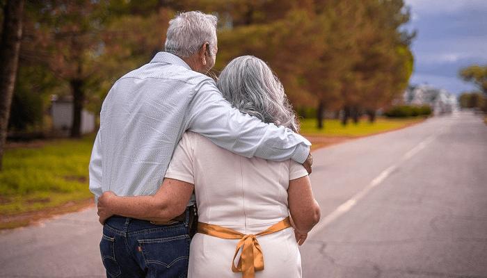 ನಿಶ್ವಿತಾರ್ಥಕ್ಕೂ ಮುನ್ನ ವಧುವಿನ ತಂದೆಯೊಂದಿಗೆ ಓಡಿಹೋದ ವರನ ತಾಯಿ!