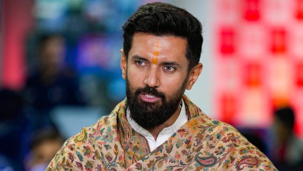 ನಿತೀಶ್‌ ಕುಮಾರ್‌ 9ನೇ ಬಾರಿಗೆ ಮುಖ್ಯಮಂತ್ರಿ – ಚಿರಾಗ್‌ ಪಾಸ್ವಾನ್‌ಗೆ ಸಿಗುತ್ತಾ ಡಿಸಿಎಂ ಹುದ್ದೆ?