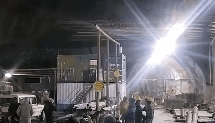 ಎರಡು ರೈಲುಗಳ ಮಧ್ಯೆ ಅಪಘಾತ – 60ಕ್ಕೂ ಅಧಿಕ ಮಂದಿಗೆ ಗಾಯ