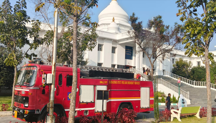 ಡಿಸಿ ಕಚೇರಿಗೆ ಬಾ*ಬ್‌ ಬೆದರಿಕೆ ಹಾಕಿದ ಬಾಲಕಿ! – ಅಪ್ರಾಪ್ತೆ ಕೊಟ್ಟ ಕಾರಣ ಕೇಳಿ ದಂಗಾದ ಪೊಲೀಸರು!