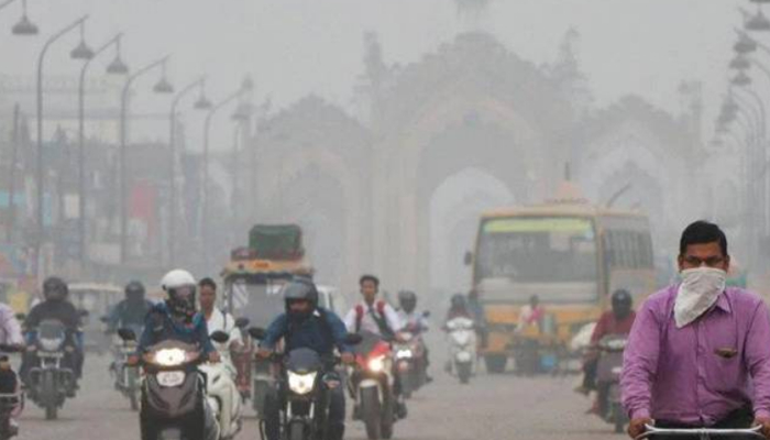 ಹದಗೆಟ್ಟ ದೆಹಲಿ ವಾಯು ಗುಣಮಟ್ಟ – ಸರ್ಕಾರಿ, ಖಾಸಗಿ ಸಂಸ್ಥೆಗಳ 50% ನೌಕರರಿಗೆ ವರ್ಕ್ ಫ್ರಂ ಹೋಂ ಕಡ್ಡಾಯ