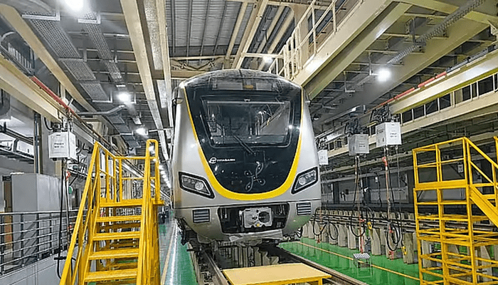 ನಮ್ಮ ಮೆಟ್ರೋ ಹಳದಿ ಮಾರ್ಗದ ಪ್ರಯಾಣಿಕರಿಗೆ ಗುಡ್‌ನ್ಯೂಸ್!‌ – ಇನ್ಮುಂದೆ 12 ನಿಮಿಷಕ್ಕೊಮ್ಮೆ ರೈಲು ಸಂಚಾರ!