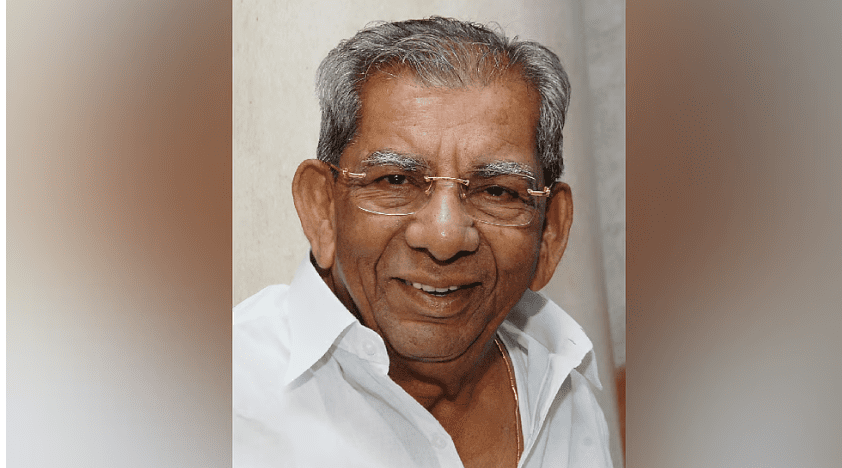 ಶಾಮನೂರು ಶಿವಶಂಕಪ್ಪ ಅಂತಿಮ ದರ್ಶನಕ್ಕೆ ಜನಸಾಗರ –  ಪತ್ನಿ ಸಮಾಧಿ ಪಕ್ಕದಲ್ಲೇ ಸಂಜೆ ಅಂತ್ಯಕ್ರಿಯೆ  