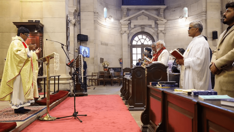 ಕ್ರೈಸ್ತ ಸಮುದಾಯದವರ ಜತೆ  ಮೋದಿ ಕ್ರಿಸ್‌ಮಸ್ ಆಚರಣೆ