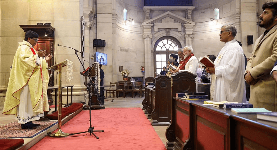 ಕ್ರೈಸ್ತ ಸಮುದಾಯದವರ ಜತೆ  ಮೋದಿ ಕ್ರಿಸ್‌ಮಸ್ ಆಚರಣೆ