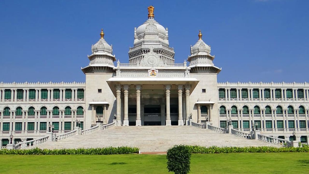 ಬೆಳಗಾವಿ ಅಧಿವೇಶನ ಒಂದು ವಾರ ವಿಸ್ತರಿಸಿ –  ಸ್ಪೀಕರ್‌ ಯು.ಟಿ.ಖಾದರ್‌ಗೆ  ಅಶೋಕ್  ಒತ್ತಾಯ