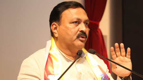 ಗೃಹಲಕ್ಷ್ಮೀಯ  ಐದು ಸಾವಿರ ಕೋಟಿ ರೂ. ಹಣ ಎಲ್ಲಿಗೆ ಹೋಯ್ತು? – ಸಿಎಂ ಸಿದ್ದರಾಮ್ಯಗೆ  ಟೆಂಗಿನಕಾಯಿ ಪ್ರಶ್ನೆ